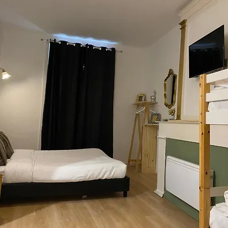 Saint Michel Bed & Breakfast 3*