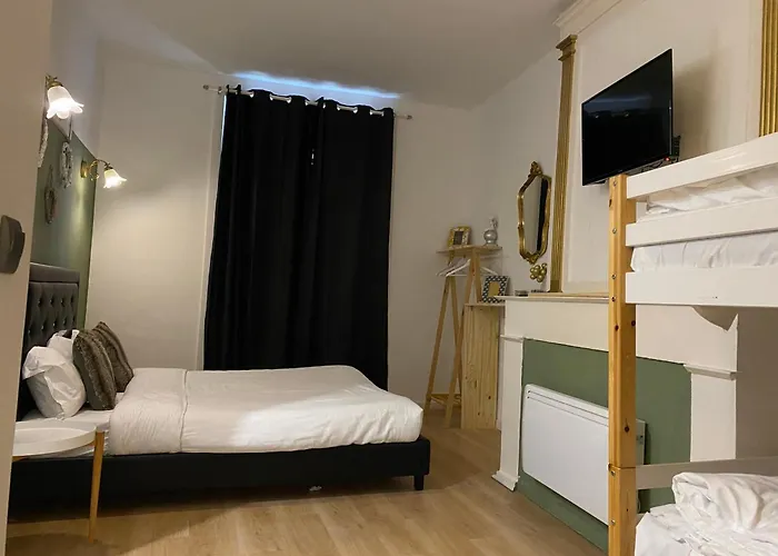 Saint Michel Bed & Breakfast 3*